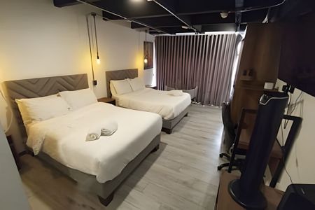 Epic Suite 208 Fam Loft Deluxe 4P