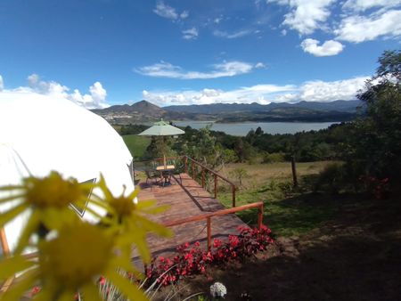 GLAMPING LA VILLA     JARDIN SECRETO