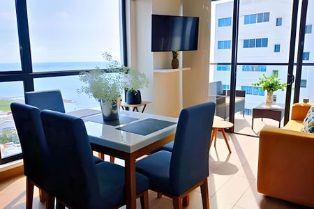Oceanfront Gem by Walled City, Spectacular Views