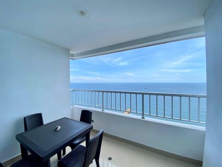 Apartamento de 2 dormitorios con vistas al mar 