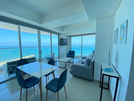 Apartamento de 3 Habitaciones Vista al Mar Piso 19