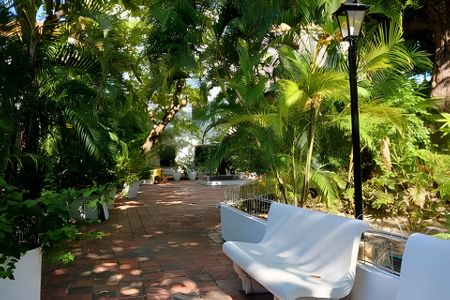Apartstudio en corazón de C. Amurallada, Cama king