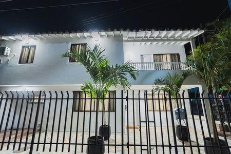 5 Bedroom Amazing Palace Minutes to Walled City