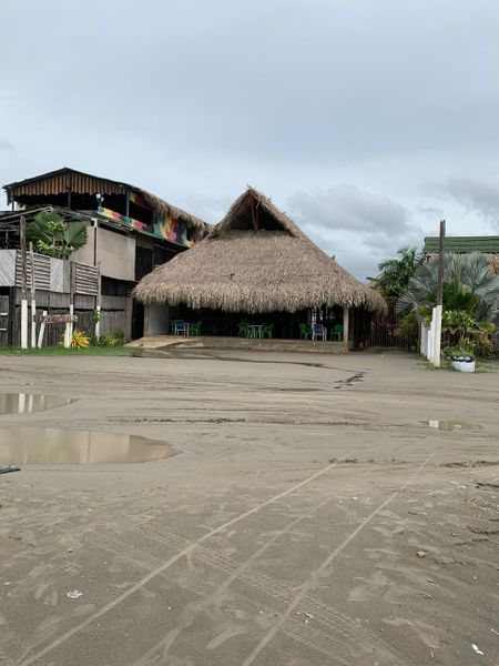 Casa los alcatraces