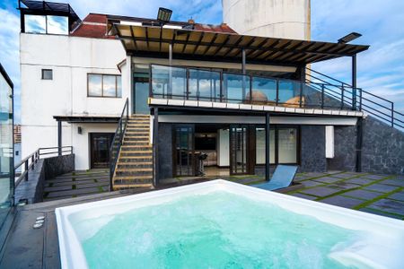 Lujoso penthouse | Jacuzzi privado y sauna
