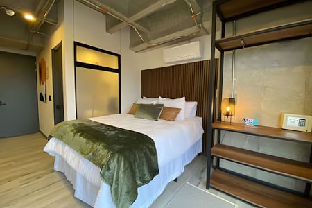 |Ahead| Urbano Loft cerca al aeropuerto + Parking