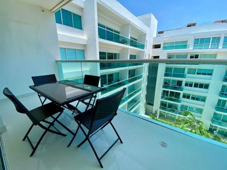 Apartamento de 2 habitaciones con vista al mar-624